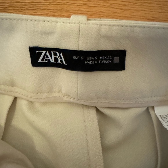 Zara cream trouser pants with fabric-covered belt - Picture 11 of 13